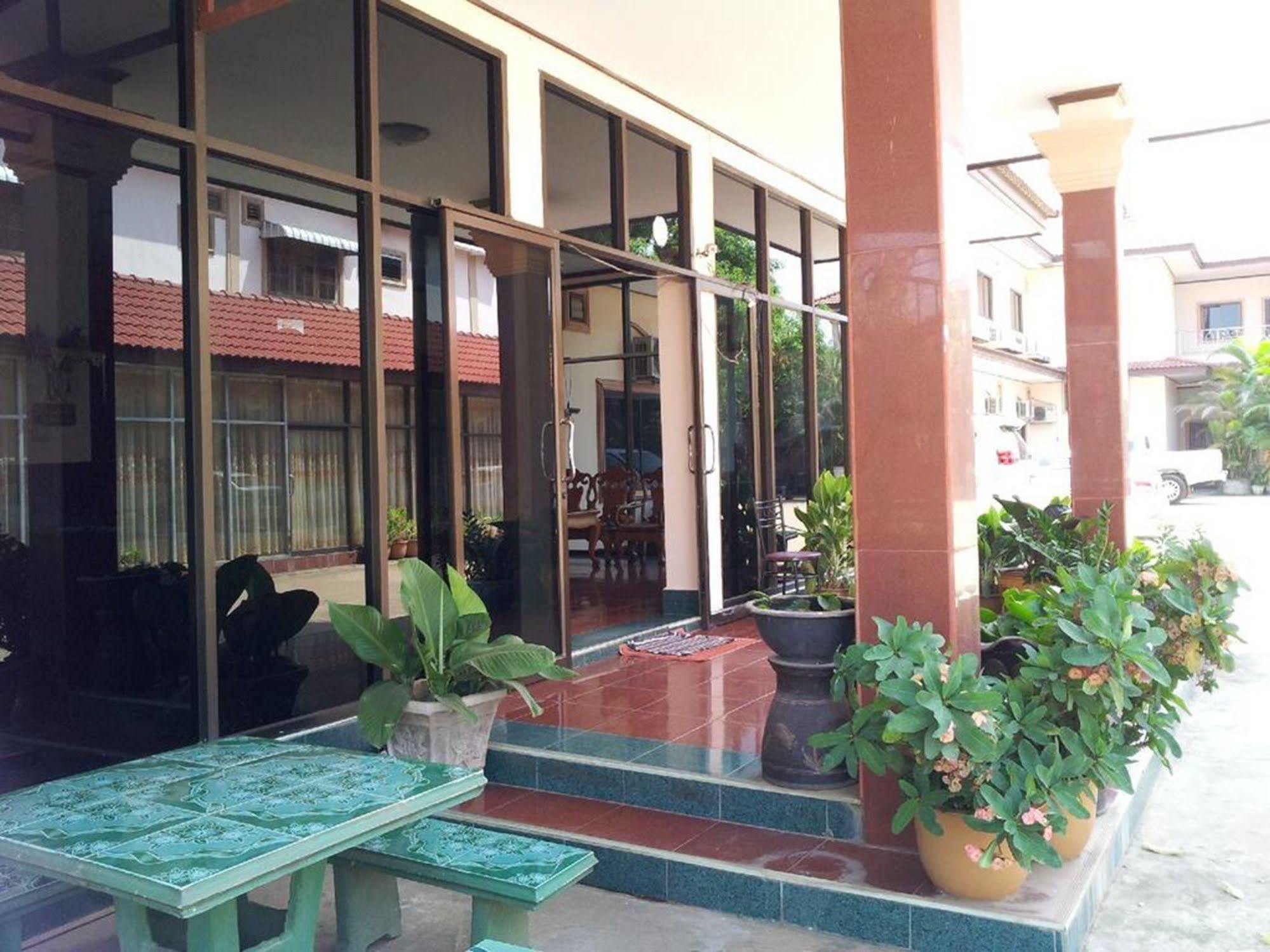 La Ong Dao Hotel 2 Vientiane Luaran gambar